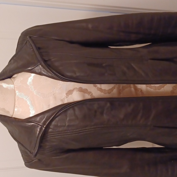 Jones New York Black Leather Scuba-Style Jacket - Picture 10 of 11